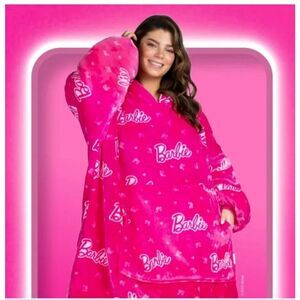 Rare Barbie hot pink oodie pullover Hooded sweatshirt wearable blanket snuggie